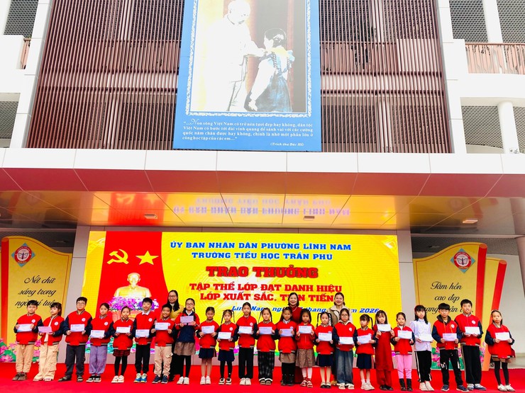 TƯNG BỪNG LỄ SƠ KẾT HỌC KÌ I TẠI TRƯỜNG TIỂU HỌC TRẦN PHÚ NĂM HỌC: 2025 – 2026- Ảnh 6.