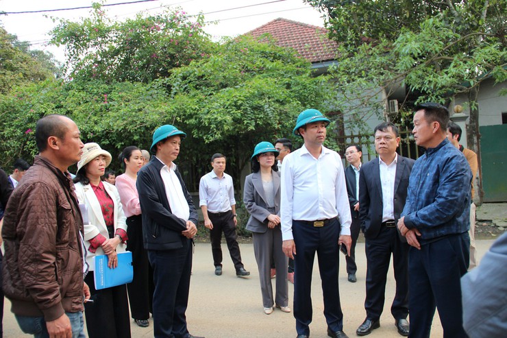 Xã Hòa Lạc quyết liệt thực hiện Kết luận 117 của đồng chí Bí thư Thành ủy, đẩy nhanh giải phóng mặt bằng Dự án Đại lộ Thăng Long- Ảnh 10.