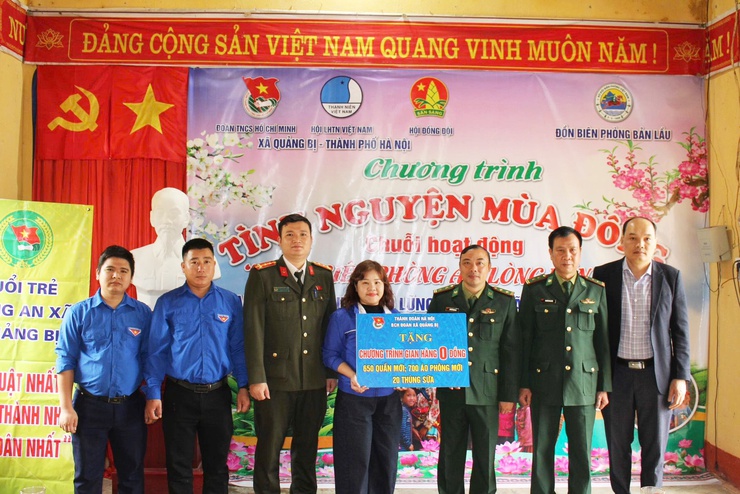 Đoàn TNCS Hồ Chí Minh xã Quảng Bị đã tổ chức thành công Hành trình “Tình nguyện Mùa đông- Ảnh 2.