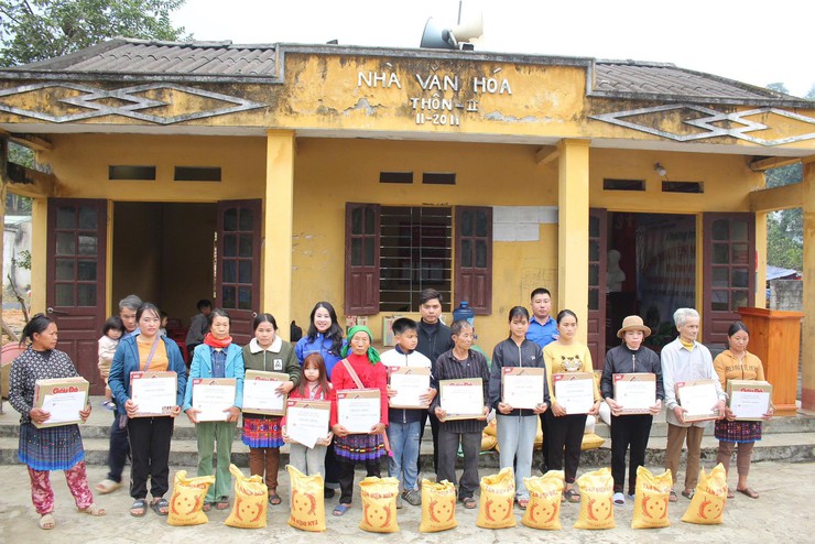 Đoàn TNCS Hồ Chí Minh xã Quảng Bị đã tổ chức thành công Hành trình “Tình nguyện Mùa đông- Ảnh 7.