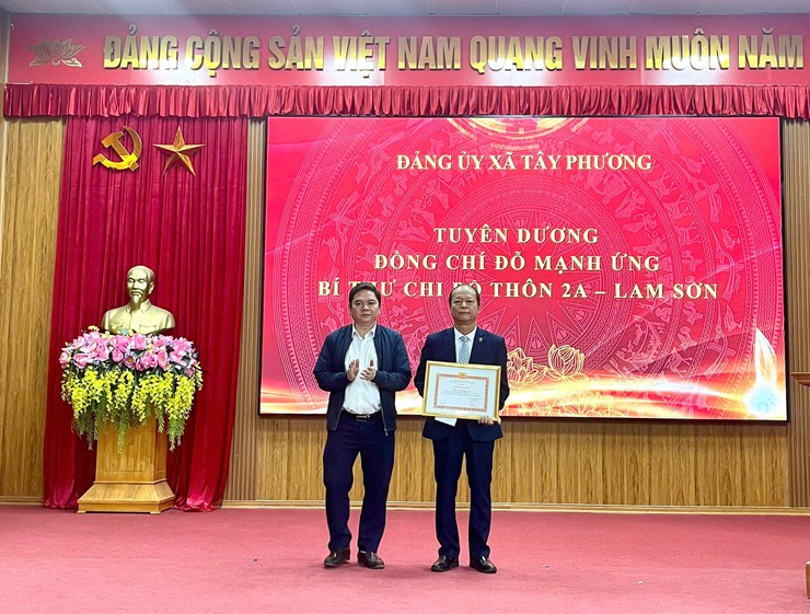 Hội nghị triển khai một số nội dung trọng tâm công tác xây dựng Đảng năm 2026- Ảnh 5.