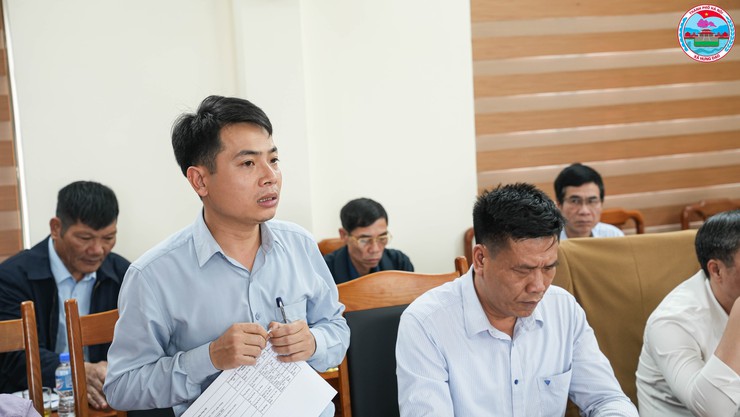 UBND xã Hưng Đạo tổ chức Hội nghị làm việc với Trưởng thôn triển khai nhiệm vụ trước, trong và sau Tết Nguyên đán Bính Ngọ năm 2026- Ảnh 3.