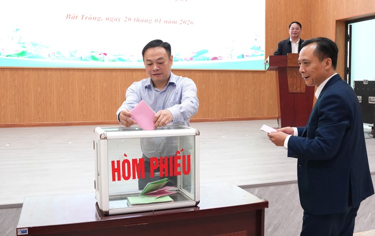 Đảng uỷ xã Bát Tràng thực hiện quy trình quy hoạch các chức danh lãnh đạo diện Thường vụ Thành uỷ, Ban Thường vụ Đảng uỷ xã quản lý, nhiệm kỳ 2025-2030, 2026-2031- Ảnh 5.