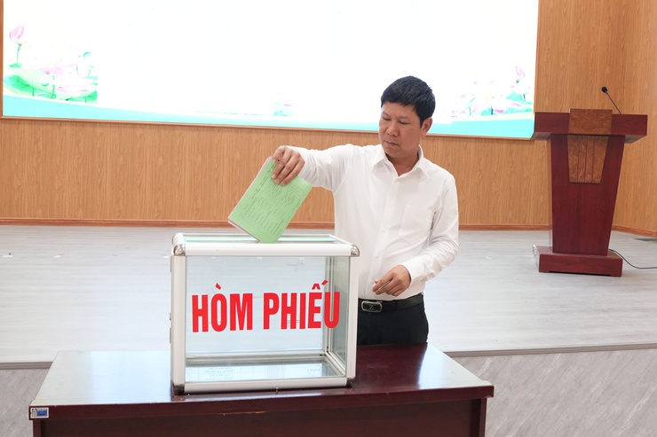 Đảng uỷ xã Bát Tràng thực hiện quy trình quy hoạch các chức danh lãnh đạo diện Thường vụ Thành uỷ, Ban Thường vụ Đảng uỷ xã quản lý, nhiệm kỳ 2025-2030, 2026-2031- Ảnh 2.