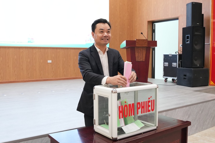 Đảng uỷ xã Bát Tràng thực hiện quy trình quy hoạch các chức danh lãnh đạo diện Thường vụ Thành uỷ, Ban Thường vụ Đảng uỷ xã quản lý, nhiệm kỳ 2025-2030, 2026-2031- Ảnh 3.