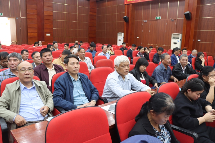 Phú Xuyên triển khai bàn giao, hướng dẫn rà soát danh sách cử tri phục vụ bầu cử nhiệm kỳ 2026–2031- Ảnh 6.