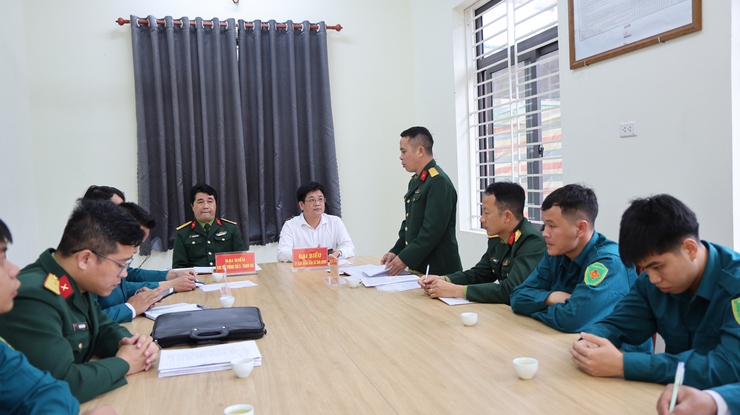  Tam Hưng bàn giao nhiệm vụ Chỉ huy trưởng Ban Chỉ huy Quân sự- Ảnh 4.