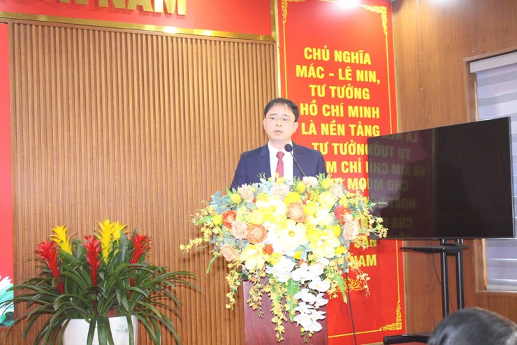 Đảng ủy phường Vĩnh Tuy tổ chức Lễ mít tinh kỷ niệm 96 năm Ngày thành lập Đảng Cộng sản Việt Nam 03/02 và triển khai nhiệm vụ trọng tâm năm 2026- Ảnh 1.