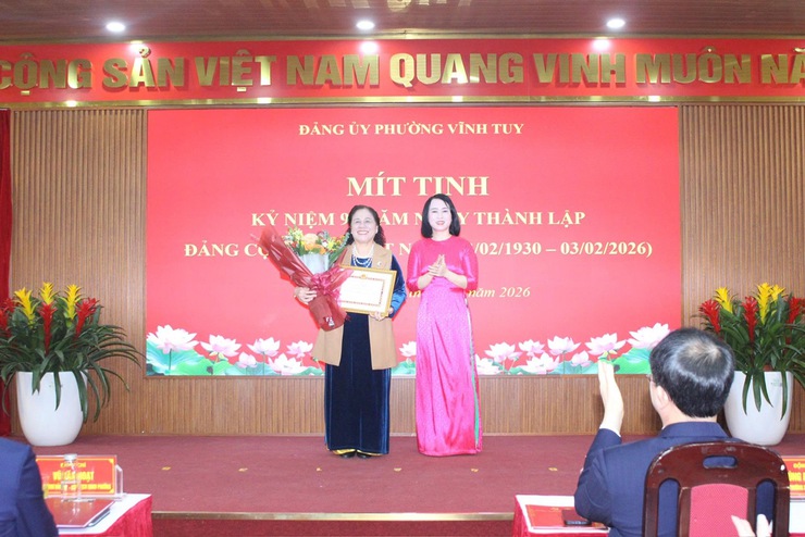 Đảng ủy phường Vĩnh Tuy tổ chức Lễ mít tinh kỷ niệm 96 năm Ngày thành lập Đảng Cộng sản Việt Nam 03/02 và triển khai nhiệm vụ trọng tâm năm 2026- Ảnh 3.