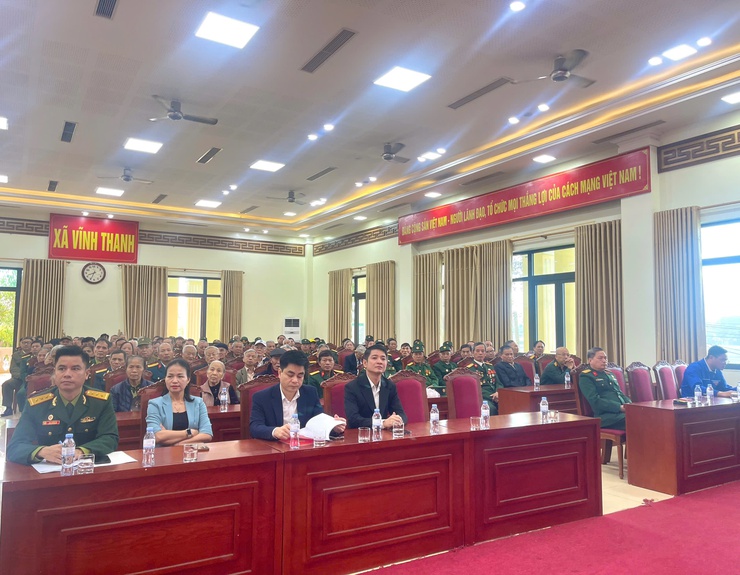 HỘI CỰU CHIẾN BINH XÃ VĨNH THANH TRIỂN KHAI NHIỆM VỤ TRỌNG TÂM NĂM 2026, TRAO TẶNG KỶ NIỆM CHƯƠNG VÀ CHÚC THỌ HỘI VIÊN

- Ảnh 2.