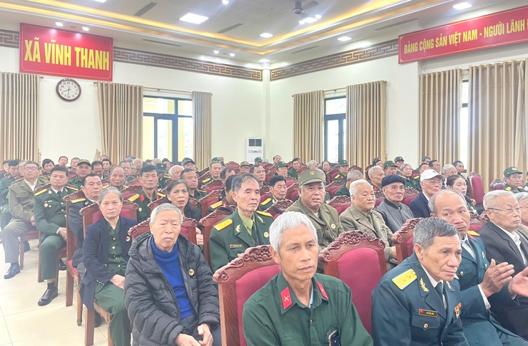 HỘI CỰU CHIẾN BINH XÃ VĨNH THANH TRIỂN KHAI NHIỆM VỤ TRỌNG TÂM NĂM 2026, TRAO TẶNG KỶ NIỆM CHƯƠNG VÀ CHÚC THỌ HỘI VIÊN

- Ảnh 17.