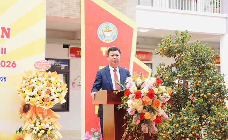 Trường THCS Võng La tổ chức Lễ đón nhận Bằng công nhận trường đạt chuẩn quốc gia mức độ II và sơ kết học lỳ I,&nbsp;năm học 2025 – 2026- Ảnh 10.