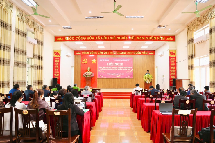 Hội nghị tổng kết công tác tín dụng chính sách xã hội trên địa bàn năm 2025, triển khai phương hướng nhiệm vụ năm 2026- Ảnh 2.