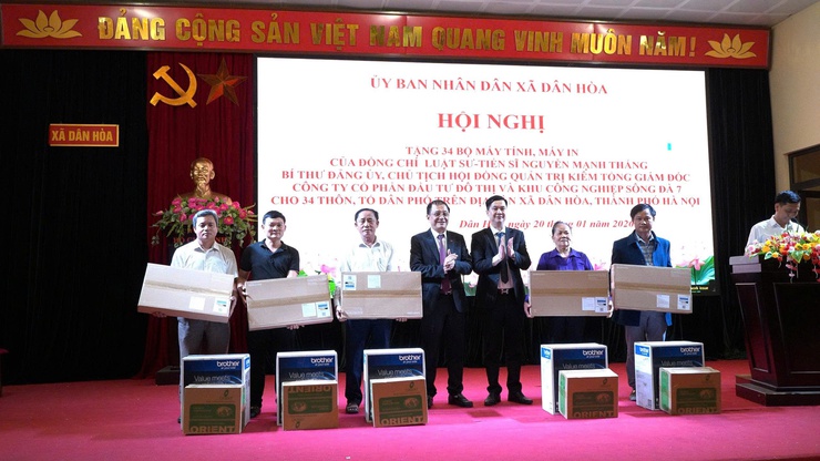 URINCO 7 TRAO TẶNG 34 BỘ MÁY TÍNH, MÁY IN – CHUNG TAY THÚC ĐẨY CHUYỂN ĐỔI SỐ TẠI XÃ DÂN HÒA- Ảnh 3.