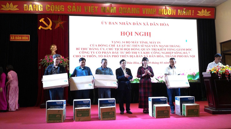 URINCO 7 TRAO TẶNG 34 BỘ MÁY TÍNH, MÁY IN – CHUNG TAY THÚC ĐẨY CHUYỂN ĐỔI SỐ TẠI XÃ DÂN HÒA- Ảnh 5.