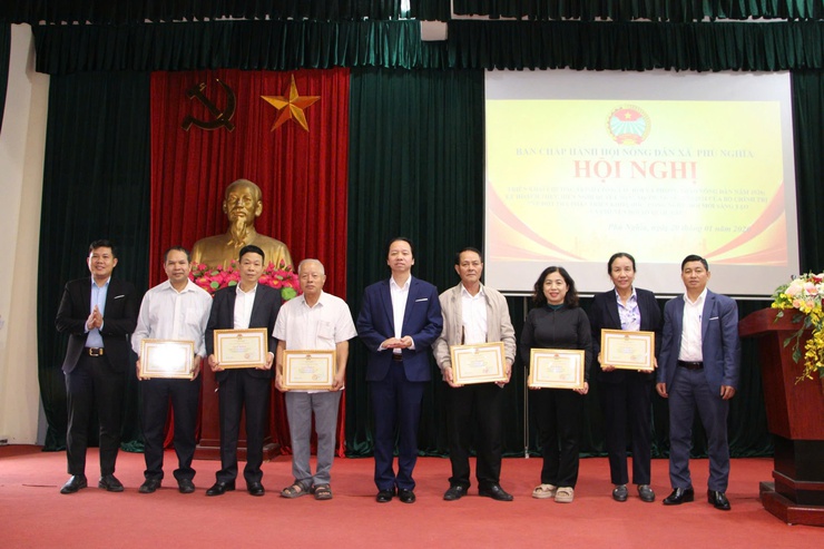 Hội Nông dân xã Phú Nghĩa triển khai chương trình công tác năm 2026 và kế hoạch thực hiện Nghị quyết số 57-NQ/TW- Ảnh 8.