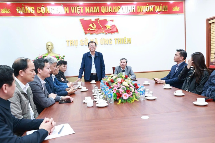 Xã Ứng Thiên tiếp nhận kinh phí hỗ trợ Tết Bính Ngọ 2026 cho các hộ gia đình có hoàn cảnh khó khăn- Ảnh 8.