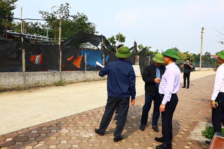 Xã Thạch Thất họp bàn phương án cưỡng chế xử lý vi phạm đất đai và giải quyết 05 điểm nghẽn - Ảnh 5.