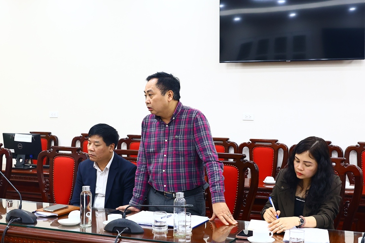 Xã Thạch Thất họp bàn phương án cưỡng chế xử lý vi phạm đất đai và giải quyết 05 điểm nghẽn - Ảnh 3.