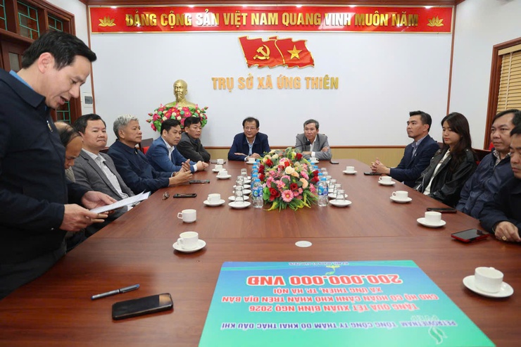 Xã Ứng Thiên tiếp nhận kinh phí hỗ trợ Tết Bính Ngọ 2026 cho các hộ gia đình có hoàn cảnh khó khăn- Ảnh 6.