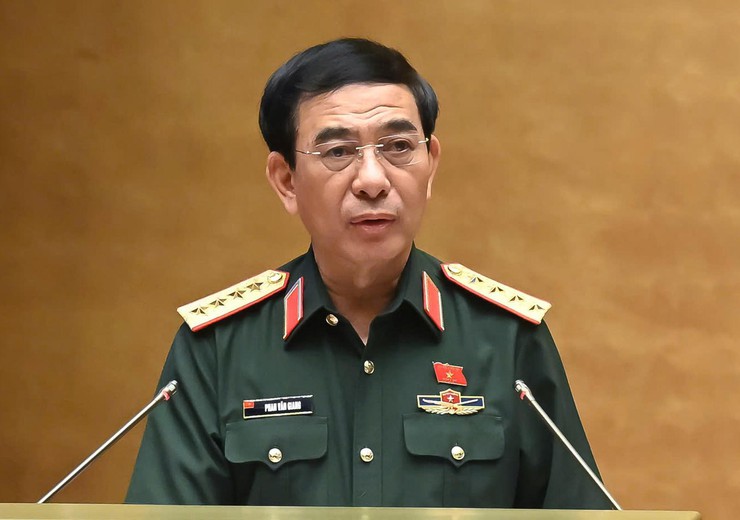 Những Bộ trưởng được giới thiệu ứng cử đại biểu Quốc hội khóa XVI
- Ảnh 1.