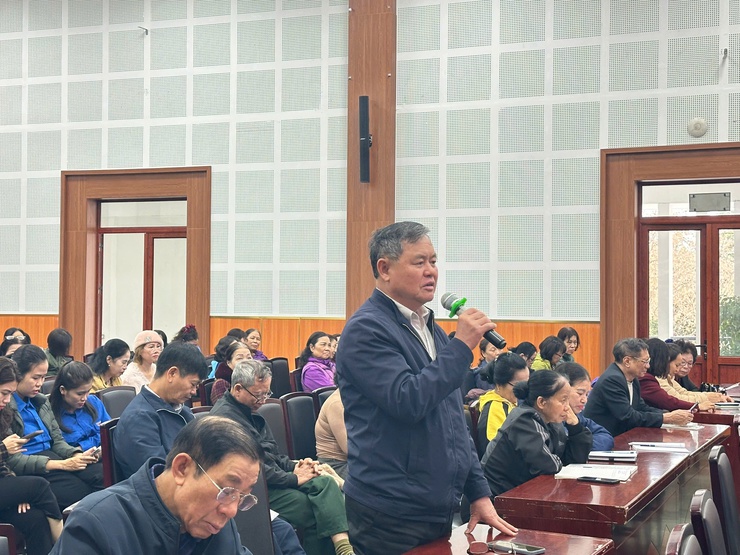 Mặt trận Tổ quốc và các đoàn thể chính trị - xã hội phường Long Biên tổ chức hội nghị tuyên truyền, phổ biến giáo dục pháp luật về trật tự, an toàn giao thông năm 2026- Ảnh 4.