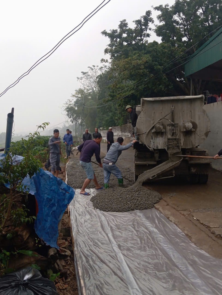 Xóm 15, thôn Phú Xuyên 4 xã Vật Lại: chung sức xây dựng khu dân cư ngõ xóm sáng – xanh – sạch – đẹp – an toàn.- Ảnh 3.