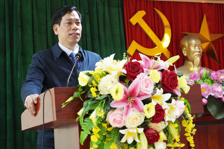 Công dân tham gia nghĩa vụ Quân sự và nghĩa vụ Công an nhân dân năm 2026 được bồi dưỡng nhận thức về Đảng- Ảnh 5.