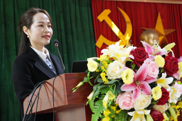 Công dân tham gia nghĩa vụ Quân sự và nghĩa vụ Công an nhân dân năm 2026 được bồi dưỡng nhận thức về Đảng- Ảnh 6.