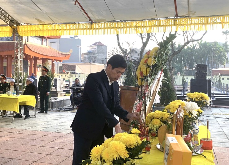 Xã Phúc Lộc long trọng tổ chức Lễ đón nhận, truy điệu và an táng hài cốt liệt sĩ Kiều Văn Nguyên- Ảnh 3.