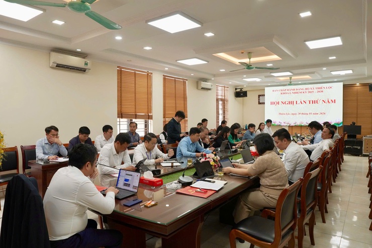 Hội nghị lần thứ Năm Ban chấp hành Đảng bộ xã Thiên Lộc khóa I thảo luận, cho ý kiến dự thảo Đề án nhân sự&nbsp;nhiệm kỳ 2025 – 2030- Ảnh 2.