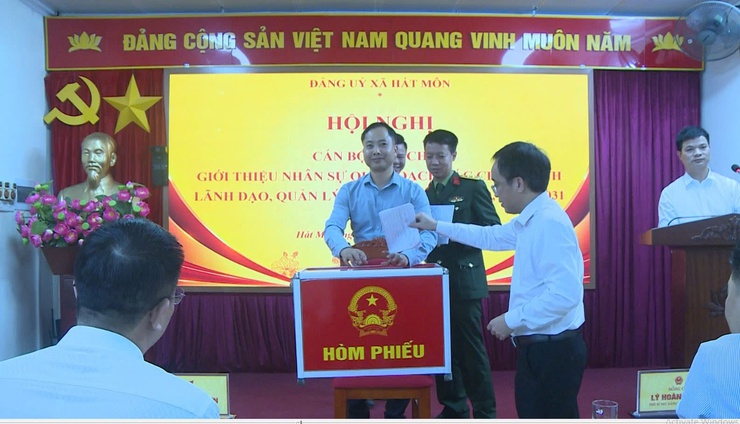 Xã Hát Môn: Tổ chức Hội nghị cán Bộ chủ chốt, giới thiệu nhân sự quy hoạch  các chức danh Lãnh đạo, Quản lý nhiệm kỳ 2025-2030, 2026-2031- Ảnh 4.