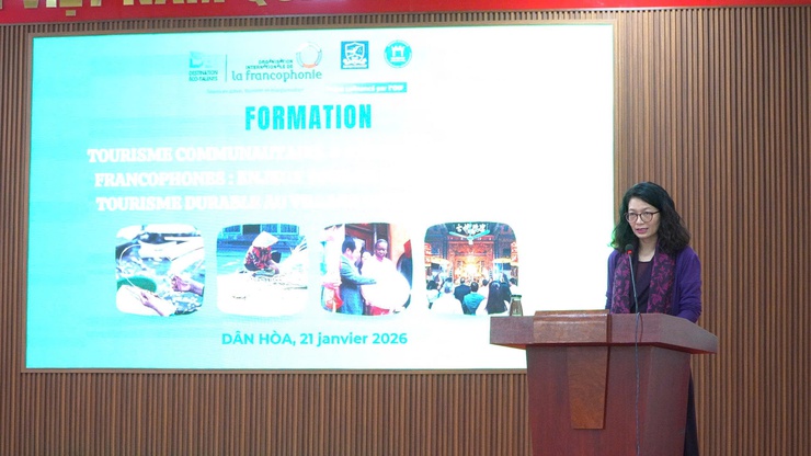  TẬP HUẤN PHÁT TRIỂN DU LỊCH CỘNG ĐỒNG GẮN VỚI LÀNG NGHỀ NÓN LÁ TRI LỄ XÃ DÂN HÒA- Ảnh 3.