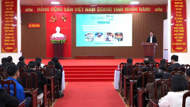  TẬP HUẤN PHÁT TRIỂN DU LỊCH CỘNG ĐỒNG GẮN VỚI LÀNG NGHỀ NÓN LÁ TRI LỄ XÃ DÂN HÒA- Ảnh 1.