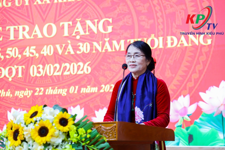 Đảng ủy xã Kiều Phú tổ chức trao tặng Huy hiệu Đảng đợt 3/2/2026.- Ảnh 10.