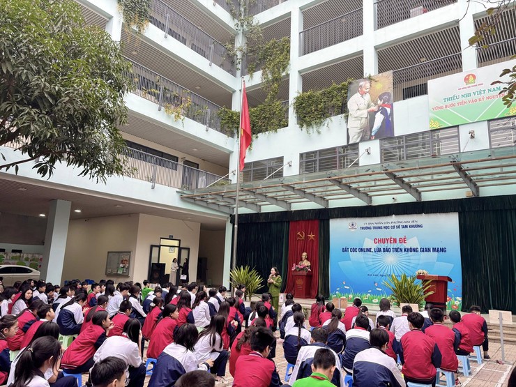 TUYÊN TRUYỀN, PHỔ BIẾN PHÁP LUẬT – CHUNG TAY BẢO VỆ THIẾU NHI TRÊN ĐỊA BÀN PHƯỜNG KIM LIÊN- Ảnh 3.