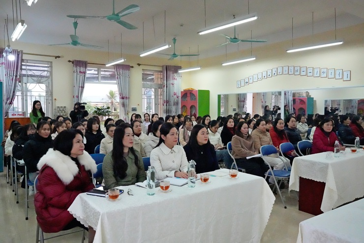 PHƯỜNG SƠN TÂY TỔ CHỨC KIẾN TẬP CHUYÊN ĐỀ PHÁT TRIỂN CHƯƠNG TRÌNH GIÁO DỤC MẦM NON THEO HƯỚNG PHÁT TRIỂN NHẬN THỨC- Ảnh 2.