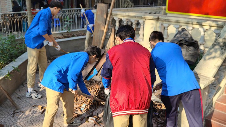 ĐÓN XUÂN MỚI 2026: CHUNG TAY GÌN GIỮ GIÁ TRỊ LỊCH SỬ - VĂN HÓA PHƯỜNG KIM LIÊN- Ảnh 11.