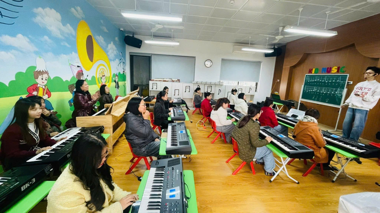 Trường Mầm non Họa Mi bồi dưỡng chuyên môn cho đội ngũ giáo viên trong việc tổ chức hoạt động âm nhạc cho trẻ - Ảnh 5.