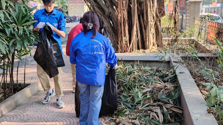 ĐÓN XUÂN MỚI 2026: CHUNG TAY GÌN GIỮ GIÁ TRỊ LỊCH SỬ - VĂN HÓA PHƯỜNG KIM LIÊN- Ảnh 9.