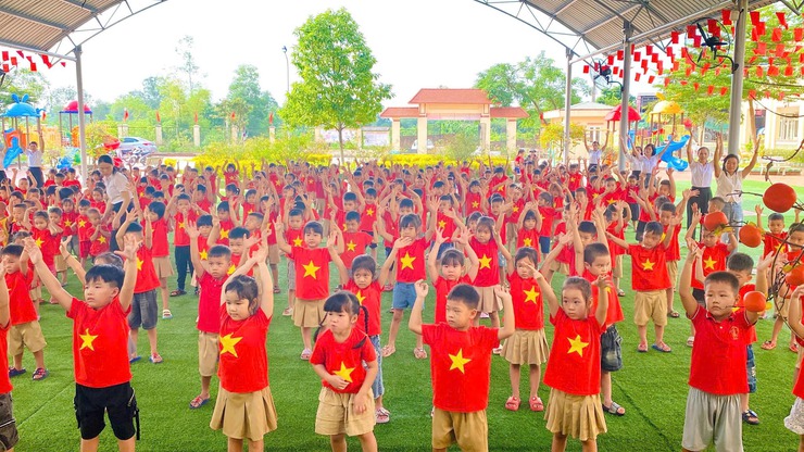 CÁC TRƯỜNG HỌC TRÊN ĐỊA BÀN XÃ TRUNG GIÃ CHÀO MỪNG ĐẠI HỘI ĐẢNG TOÀN QUỐC LẦN THỨ XIV- Ảnh 2.