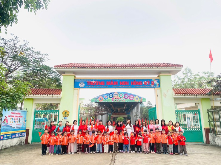 CÁC TRƯỜNG HỌC TRÊN ĐỊA BÀN XÃ TRUNG GIÃ CHÀO MỪNG ĐẠI HỘI ĐẢNG TOÀN QUỐC LẦN THỨ XIV- Ảnh 13.