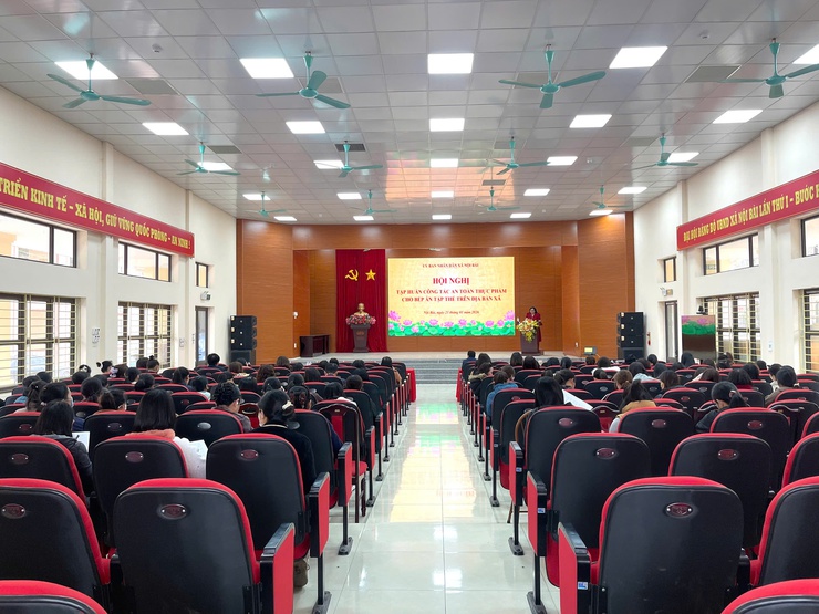 XÃ NỘI BÀI TẬP HUẤN AN TOÀN THỰC PHẨM- Ảnh 5.