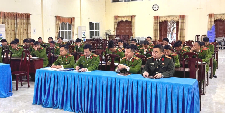 Công an xã Ứng Hoà tổ chức hội nghị giới thiệu nhân sự ứng cử đại biểu HĐND xã nhiệm kỳ 2026 – 2031.- Ảnh 1.