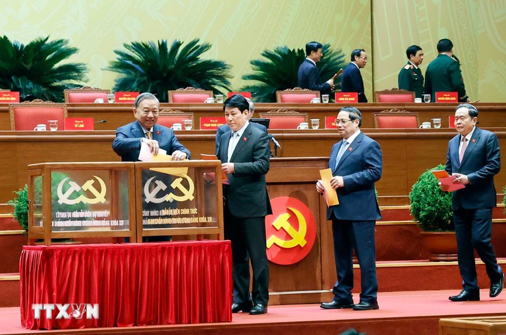 Công bố danh sách Ban Chấp hành Trung ương Đảng khóa XIV- Ảnh 1.