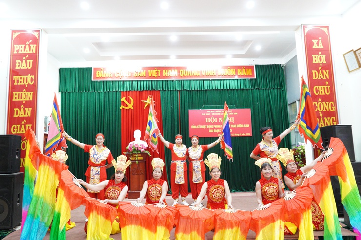 Câu lạc bộ Sức khỏe ngoài trời Người cao tuổi Chúc Sơn tổng kết phong trào dưỡng sinh giai đoạn 2015 – 2025- Ảnh 5.