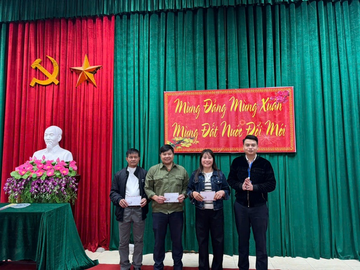 Vốn vay ưu đãi đồng hành cùng hộ nghèo và đối tượng chính sách xã Thanh Oai- Ảnh 3.