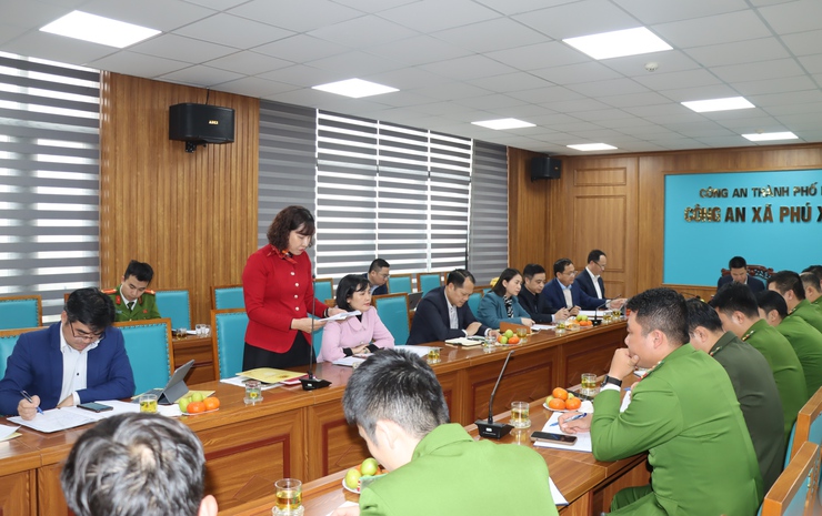 Hội nghị làm việc giữa Đảng ủy xã Phú Xuyên và Ban Chỉ huy Công an xã- Ảnh 2.