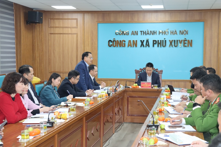 Hội nghị làm việc giữa Đảng ủy xã Phú Xuyên và Ban Chỉ huy Công an xã- Ảnh 7.