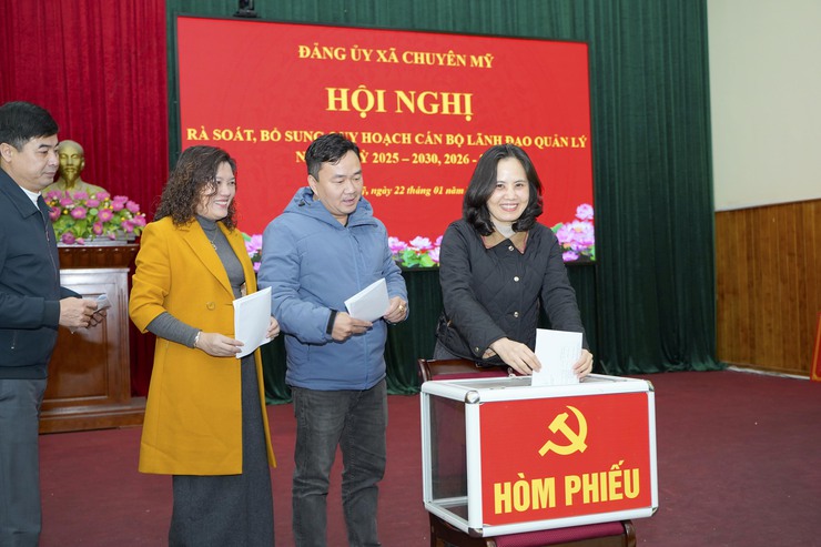 Chuyên Mỹ rà soát, bổ sung quy hoạch cán bộ lãnh đạo, quản lý, nhiệm kỳ 2025-2030, 2026-2031- Ảnh 6.